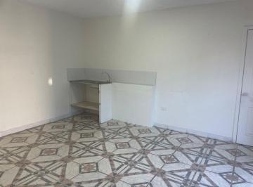 Oficina comercial , Quito · Arriendo Local Comercial en El Centro de Tumbaco a La Calle