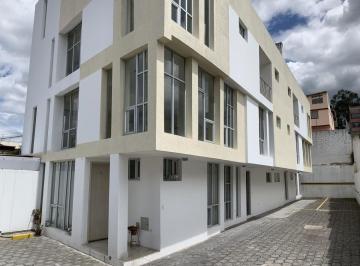 Departamento de 2 habitaciones, Quito · Venta Departamento con Dos Patios Privados