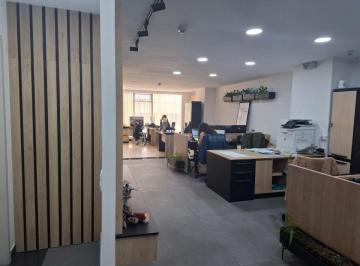 Edificio-Hotel-Fabrica , Quito · Oficina en Alquiler, 100 m², Edificio Corporativo de Lujo en La Mejor Zona de Quito