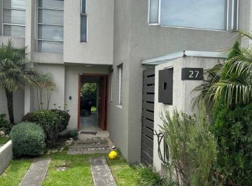 Casa de 3 habitaciones, Quito · Cumbaya Casa de Renta 120 Mtrs2