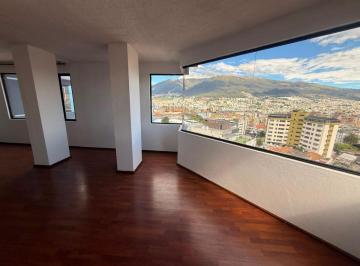 Departamento de 3 habitaciones, Quito · Arriendo Departamento Tres Dorm. Amplio - Sector Carolina