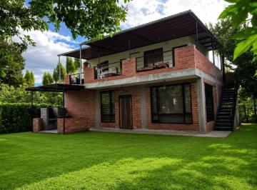 Casa de 4 habitaciones, Quito · Terreno en Venta 1000 m² en Guayllabamba, Casa 150 m², Balcon, Chaquibamba