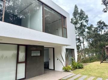Casa de 4 habitaciones, Quito · Renta Casa en Yanazarapata