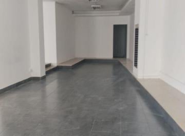 Local comercial Alquiler · Av Colón, Arriendo Local Comercial 320 m², Excelente Vitrina, Parqueo Frontal, Farmacias, Cooperati