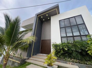 Casa · 4 Habitaciones · 3 Estacionamientos · Se Renta Casa Amoblada en Manta - Manabi - Ecuador