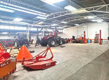 Bodega-Galpón · 2167m² · 12 Estacionamientos · Galpón de Renta