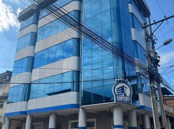 Edificio-Hotel-Fabrica de 16 habitaciones, Esmeraldas · Hotel Amoblado de Venta en Esmeraldas