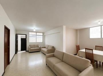 Casa de 3 habitaciones, Guayaquil · Casa Rentera de 306 m² con 3 Unidades de Vivienda y un Amplio Patio en Venta en Urdesa Central