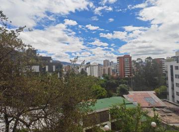 Departamento de 3 habitaciones, Quito · Gonzalez Suarez y Jiménez de La Espada Bello Duplex Remodelado, 170 m $135.000