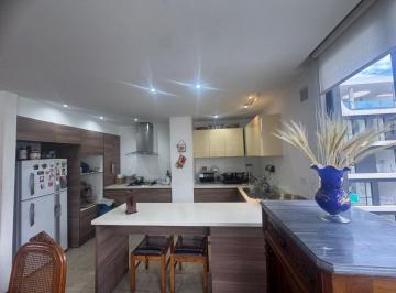 Departamento de 3 habitaciones, Quito · Departamento de 121 m² con 3 Habitaciones en Venta en La Carolina