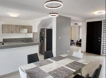 Casa · 109m² · 3 Habitaciones · 2 Estacionamientos · Casa Amoblada en Venta Urbanización La Joya Etapa Aguamarina Tato