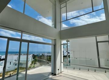 Departamento · 182m² · 3 Habitaciones · 2 Estacionamientos · Departamento - Sur de Manta