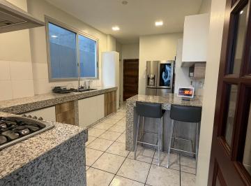 Casa de 4 habitaciones, Guayaquil · Casa Ceibos Norte Fresno 210