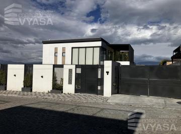 Departamento · 63m² · 2 Habitaciones · 1 Estacionamiento · Cumbayá - Yanazarapata, Venta Departamento 2 Dorm. 63,09 m² - Terraza 13,97 m² - P2.b5b