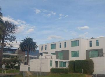 Casa de 3 habitaciones, Quito · Rento Casa en Sector Exclusivo Conjunto Los Ceibos en Cumbaya