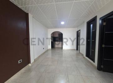 Casa · 115m² · 2 Habitaciones · 2 Estacionamientos · Alquiler Casa 2 Habitaciones La Joya Etapa Gema Alest