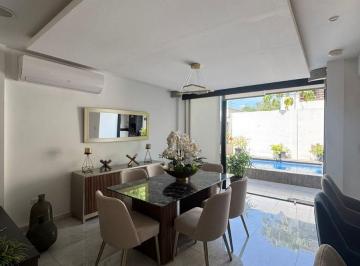 Casa de 3 habitaciones, Guayaquil · Exclusiva Casa Semi Amoblada, con Piscina en Urbanización Privada - Vía a La Costa