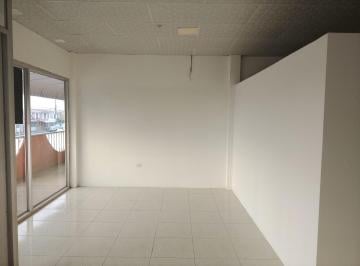 Local comercial · 60m² · Local Comercial en Alquiler, Cc San Antonio, Mucho Lote 2, Roba