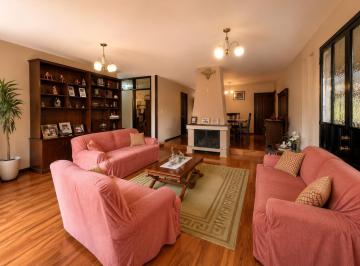 Departamento · 151m² · 3 Habitaciones · 1 Estacionamiento · Departamento en Venta Sur de Quito 3 Habitaciones Planta Baja Caminos del Sur La Mena