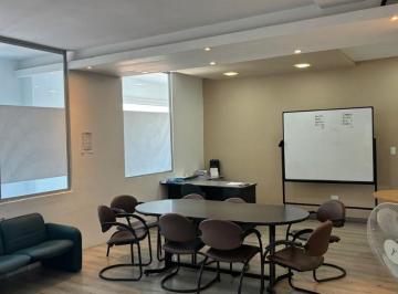 Oficina comercial , Quito · Oficina de 180 m² en Alquiler en La Via Iloaló, Valle de Los Chillos
