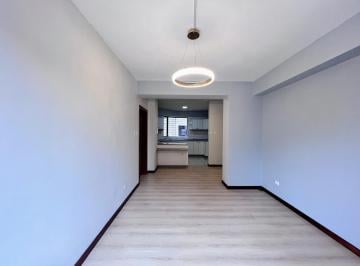 Pisos flotantes · Renta Suite 75 M²/parqueadero/bodega Sector La Carolina