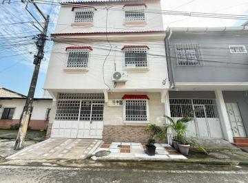 Departamento de 3 habitaciones, Guayaquil · Departamento en Alquiler Cdla Puerta del Sol Via a La Costa