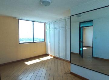Departamento de 1 habitación, Quito · Suite en Alquiler - Carlos Salas. Cerca del Comité del Pueblo - Norte de Quito