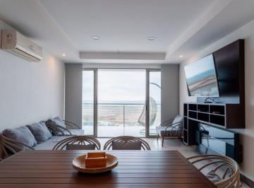 Departamento de 3 habitaciones, Salinas · Vendo Departamento Moderno Frente Al Mar en Salinas Chipipe