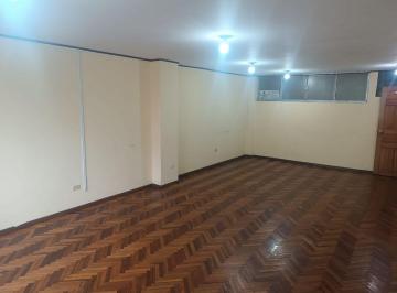 Oficina comercial , Riobamba · Oficina Comercial de 40 m² en Renta en El Centro de Riobamba