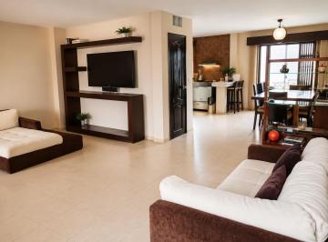 Casa de 3 habitaciones, Salinas · Casa en Venta en Vía a Punta Carnero, Libertad. 100% Amoblada, 3 Dorm.