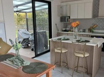 Casa de 2 habitaciones, Pedro Moncayo · Casa y Terreno de Venta Tabacundo, Dentro de Urbanización
