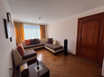 Departamento de 3 habitaciones, Quito · Venta Departamento 3d en Ponceano