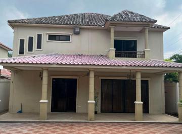 Casa de 3 habitaciones, Guayaquil · Casa de 366 m² con 3 Dorm. en Alquiler en El Norte de Guayaquil Junto a Villa Club