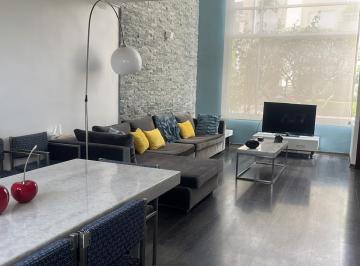 Casa · 130m² · 3 Habitaciones · 2 Estacionamientos · Hermosa Casa Moderna en Renta Conjunto Amoblada, Tumbaco