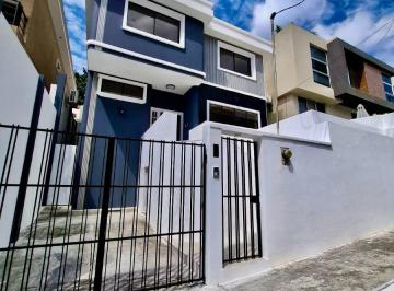 Casa de 4 habitaciones, Guayaquil · 3. - Ceibos Norte Vendo Exclusiva Casa en Urb. Privada con Club Social