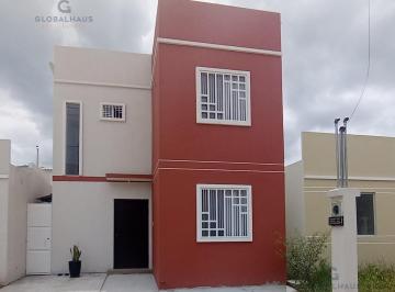 Casa · 89m² · 3 Habitaciones · 2 Estacionamientos · Alquiler de Casa en Vía a La Costa Km. 23, Urb. Paseo del Sol 4, 3 Habitaciones. m. N.