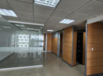 Oficina comercial · 175m² · 5 Estacionamientos · Oficina en Renta