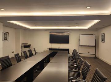 Oficina comercial · 175m² · 5 Estacionamientos · Oficina en Renta