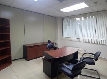 Oficina comercial · 36m² · Alquiler de Oficina en Norte de Guayaquil Semiamoblada. J. m