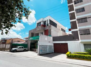 Casa de 1 habitación, Cuenca · Propiedad Comercial en Venta | Av Unidad Nacional, Sector Los Tótems – Cuenca