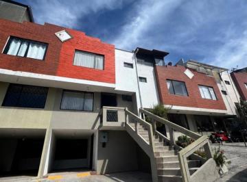 Casa de 3 habitaciones, Quito · Hermosa Casa de Venta Dentro de Conjunto Habitacional en El Valle de Los Chillos; Puente 1