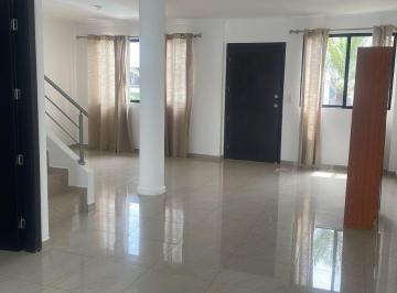 Casa de 3 habitaciones, Guayaquil · Casa 3 Dorm., con Piscina, Urbanización Napoli, Alquilo