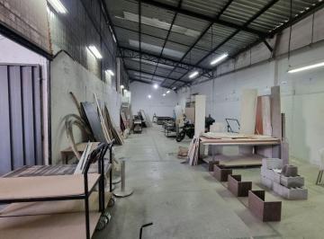 Bodega-Galpón , Quito · Bodega Galpón en Arriendo Sector Solca 235 m²