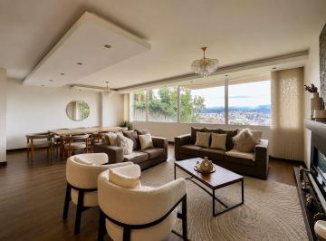 Departamento · 237m² · 3 Habitaciones · 2 Estacionamientos · Departamento de Venta Sector El Bosque