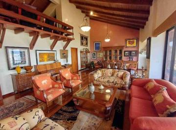 Departamento · 460m² · 4 Habitaciones · 2 Estacionamientos · Departamento de Venta Sector El Bosque