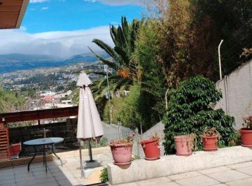 Casa de 2 habitaciones, Quito · Alquiler Departamento Sin Muebles en Urbanización por El Escala, Cumbaya