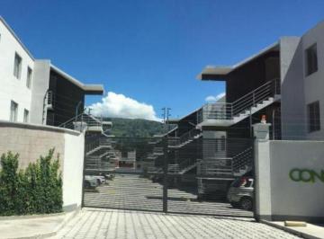 Departamento de 3 habitaciones, Quito · ¡Vive en Una de Las Mejores Zonas del Valle de Los Chillos!