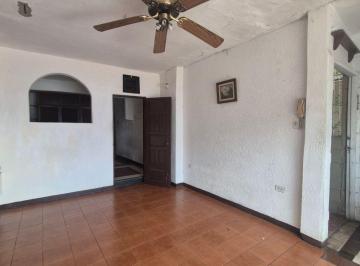 Suite de 1 habitación, Guayaquil · Ideal Para Estudiante de La Universidad Estatal de Guayaquil, Cerca de La Ug, San Marino, Policentro