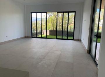 Departamento de 3 habitaciones, Quito · Arriendo Dep 145 m² Mas 45 Jardin 35 de Porche $1.700