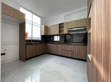 Casa de 3 habitaciones, Santo Domingo · Casa con Bases Para 3 Pisos Mas